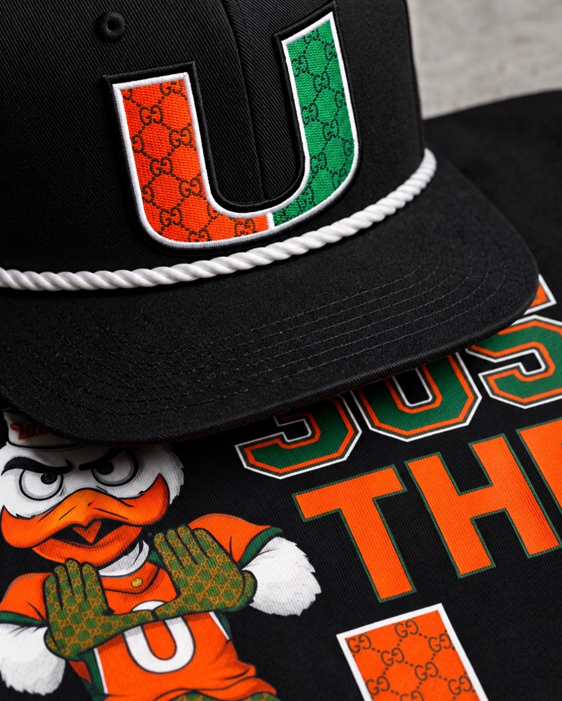 305 The U (Gucci Print) SET
